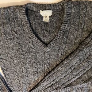 Vintage Christopher Hayes 90s Wool Charcoal Gray V Neck Sweater Preppy L